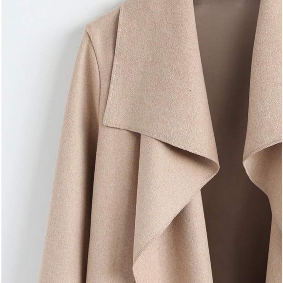 Chic Beige Trench Coat women jacket - Picture 5 of 7